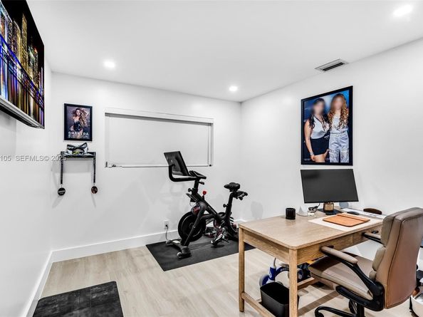 10380 SW 49th Pl, Cooper City FL 33328