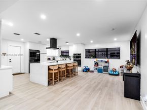 10380 SW 49th Pl, Cooper City FL 33328