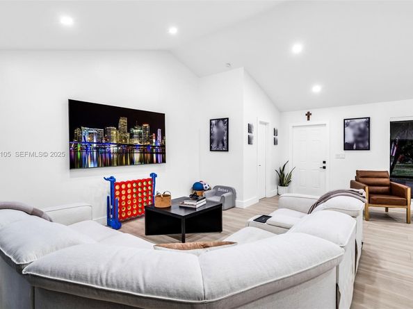 10380 SW 49th Pl, Cooper City FL 33328