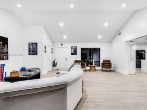 10380 SW 49th Pl, Cooper City FL 33328