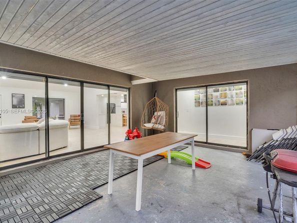 10380 SW 49th Pl, Cooper City FL 33328