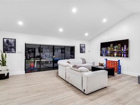 10380 SW 49th Pl, Cooper City FL 33328