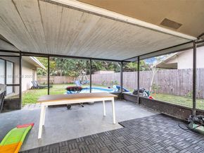 10380 SW 49th Pl, Cooper City FL 33328