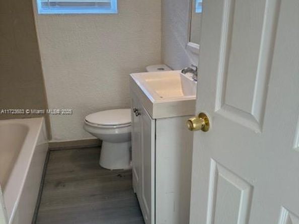 1545 NW 68st, Miami FL 33147