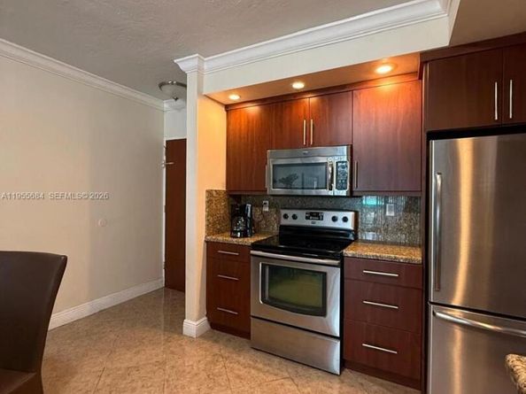 3801 S Ocean Dr 2C, Hollywood FL 33019