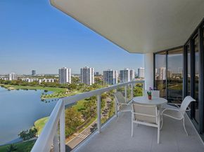 20185 E Country Club Dr 1805, Aventura FL 33180