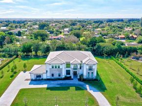 17130 Magnolia Estates Dr, Southwest Ranches FL 33331