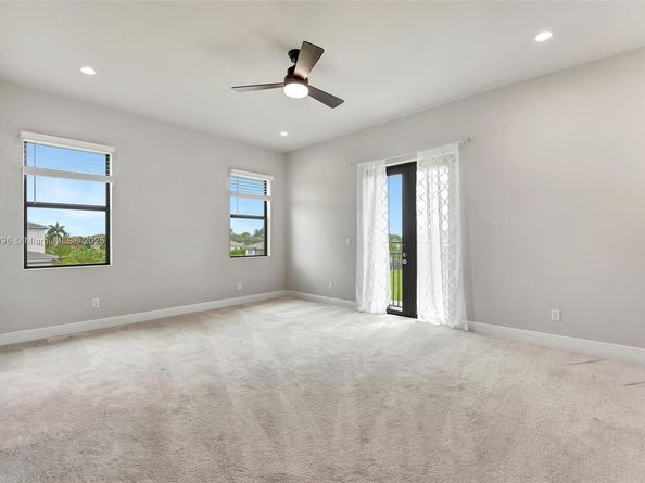 17130 Magnolia Estates Dr, Southwest Ranches FL 33331