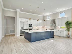 17130 Magnolia Estates Dr, Southwest Ranches FL 33331