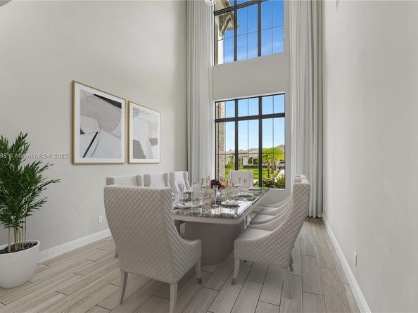 17130 Magnolia Estates Dr, Southwest Ranches FL 33331