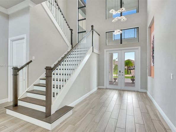 17130 Magnolia Estates Dr, Southwest Ranches FL 33331