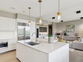 3581 E Glencoe St 309, Miami FL 33133