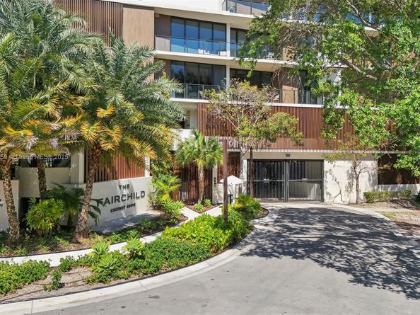3581 E Glencoe St 309, Miami FL 33133