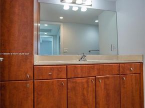 401 69th St 609, Miami Beach FL 33141
