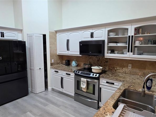 5010 Perignon Way, Coral Springs FL 33067