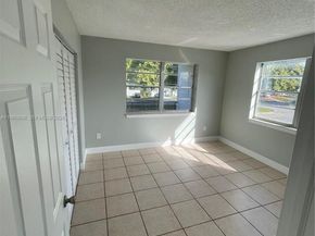 13685 NE 10th Ave 210, North Miami FL 33161