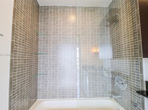 3451 NE 1st Ave M0804, Miami FL 33137