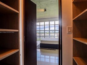 3451 NE 1st Ave M0804, Miami FL 33137
