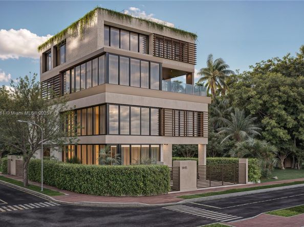 1445 Bay Rd, Miami Beach FL 33139