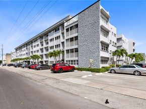 329 SE 3rd St 405P, Hallandale Beach FL 33009