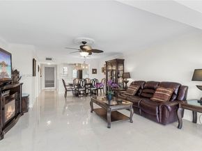329 SE 3rd St 405P, Hallandale Beach FL 33009