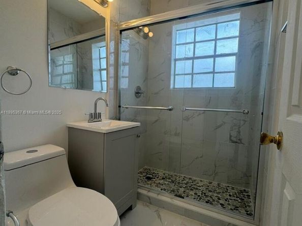 Undisclosed Address #A11895367, Miami Beach FL 33141