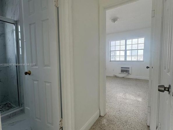 Undisclosed Address #A11895367, Miami Beach FL 33141