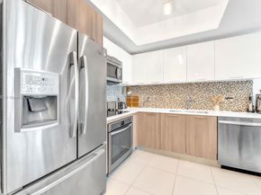 5252 NW 85th Ave 1103, Doral FL 33166