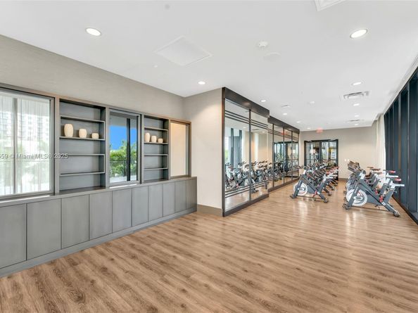 5252 NW 85th Ave 1103, Doral FL 33166