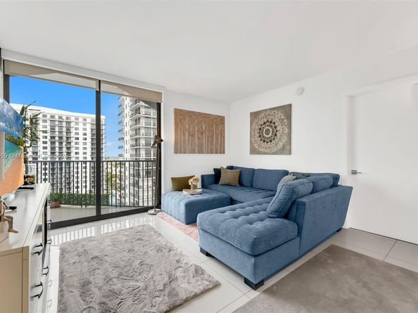 5252 NW 85th Ave 1103, Doral FL 33166