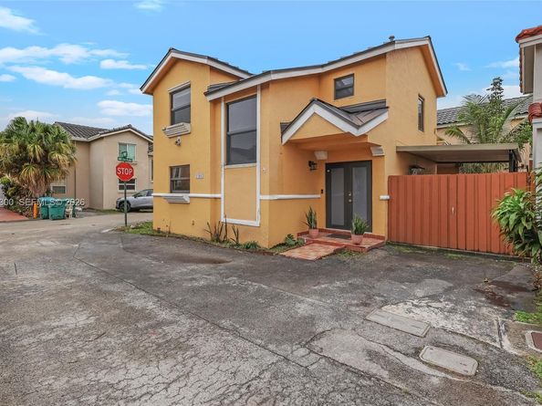 12682 NW 7th Way, Miami FL 33182