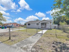 3280 NW 213th Ter, Miami Gardens FL 33056