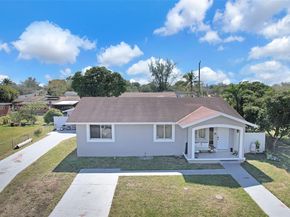 3280 NW 213th Ter, Miami Gardens FL 33056