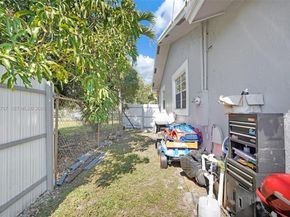 3280 NW 213th Ter, Miami Gardens FL 33056