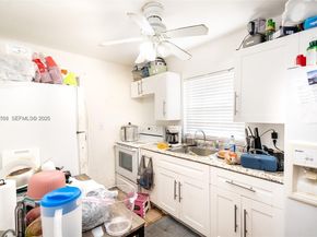 2331 NW 14th St, Miami FL 33125