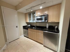 2670 E Sunrise Blvd 302, Fort Lauderdale FL 33304
