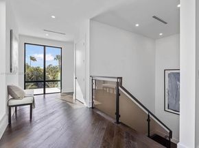 123 Murray Rd, West Palm Beach FL 33405