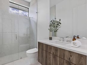 123 Murray Rd, West Palm Beach FL 33405