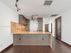 900 Biscayne Blvd 3502, Miami FL 33132