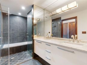 900 Biscayne Blvd 3502, Miami FL 33132