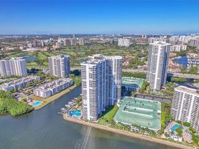 3530 Mystic Pointe Dr 2907, Aventura FL 33180
