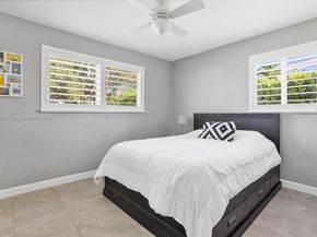 7820 SW 97th Pl, Miami FL 33173