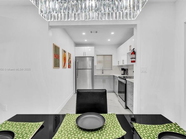 797 NW 35th St, Miami FL 33127