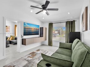 797 NW 35th St, Miami FL 33127