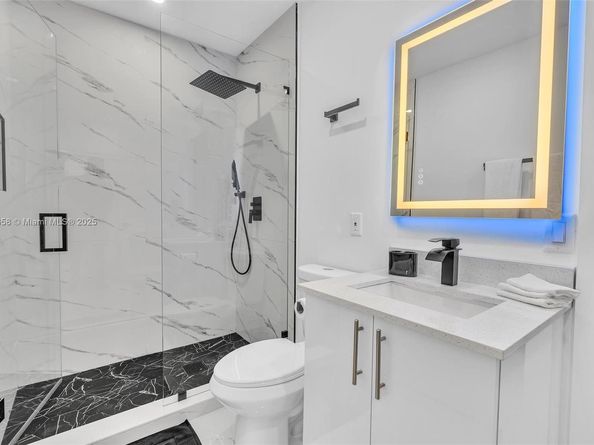 797 NW 35th St, Miami FL 33127