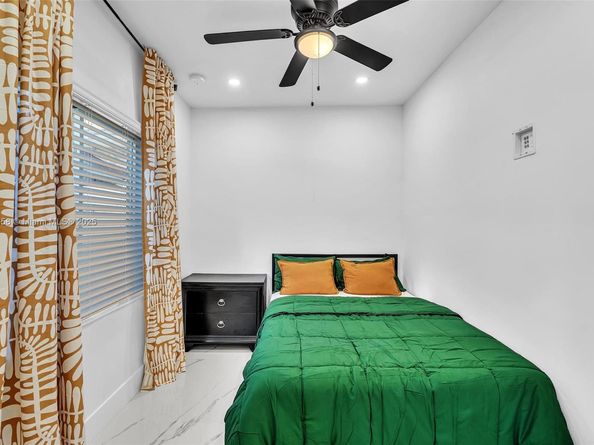 797 NW 35th St, Miami FL 33127