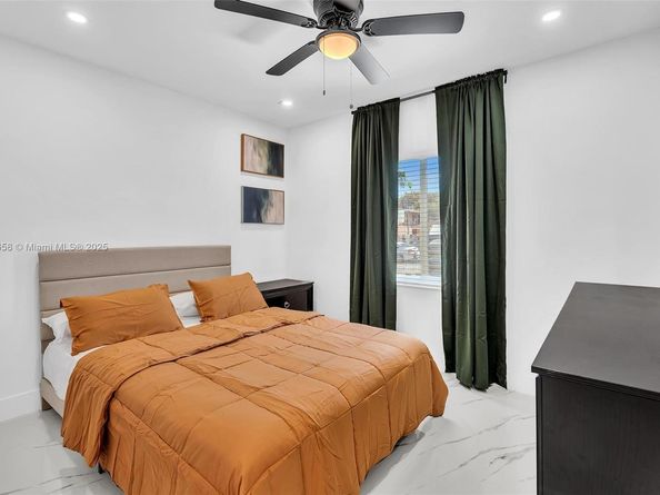 797 NW 35th St, Miami FL 33127