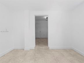 760 NW 126th St, North Miami FL 33168