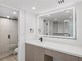 100 Bayview Dr 604, Sunny Isles Beach FL 33160