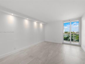 100 Bayview Dr 604, Sunny Isles Beach FL 33160